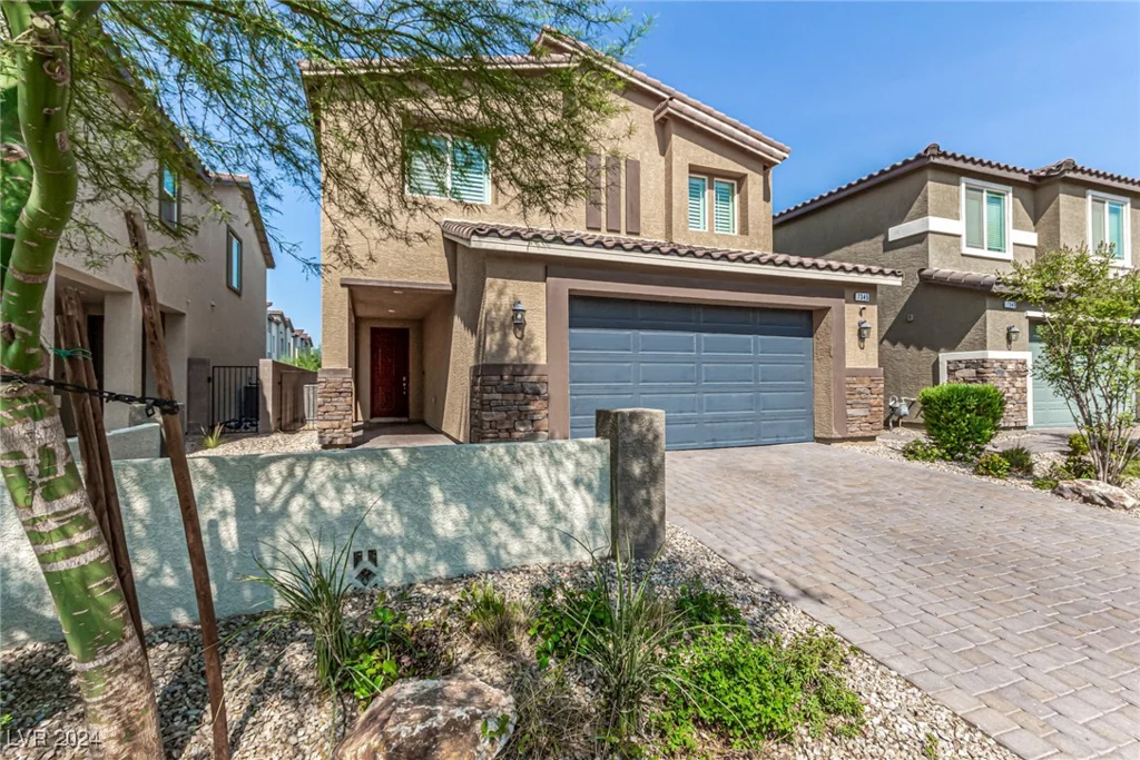 7345 Dazzle Point, North Las Vegas, NV 89084