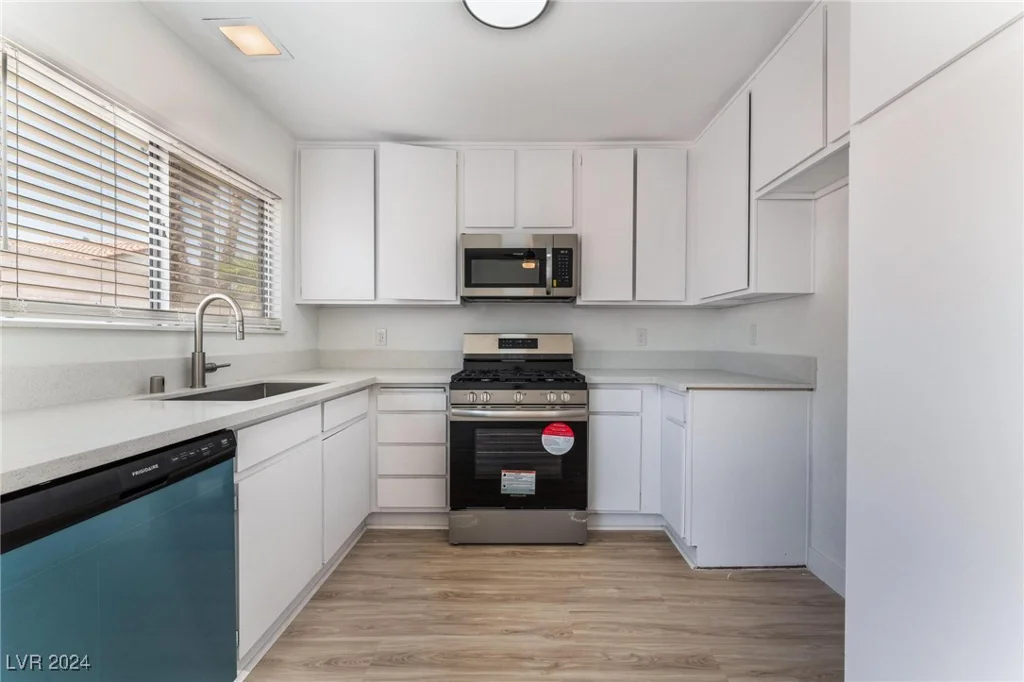 8341 Crofton, Las Vegas, NV 89123