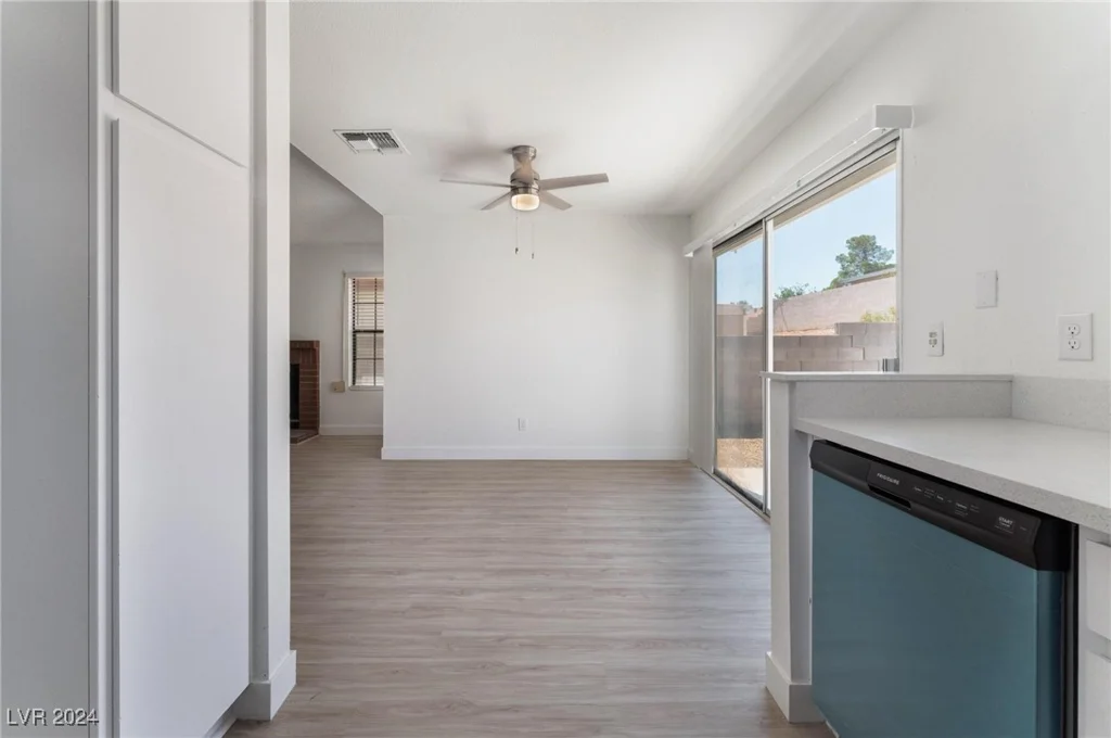 8341 Crofton, Las Vegas, NV 89123