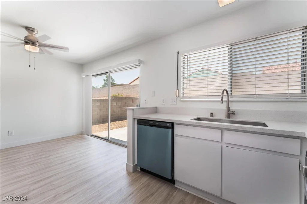 8341 Crofton, Las Vegas, NV 89123