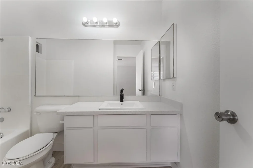 8341 Crofton, Las Vegas, NV 89123