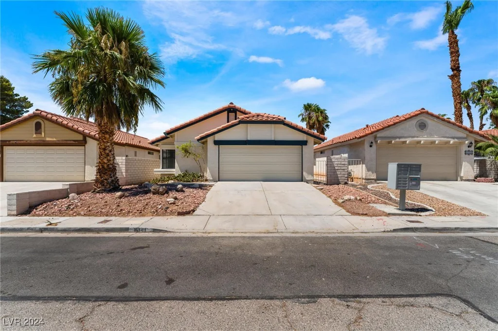 8341 Crofton, Las Vegas, NV 89123