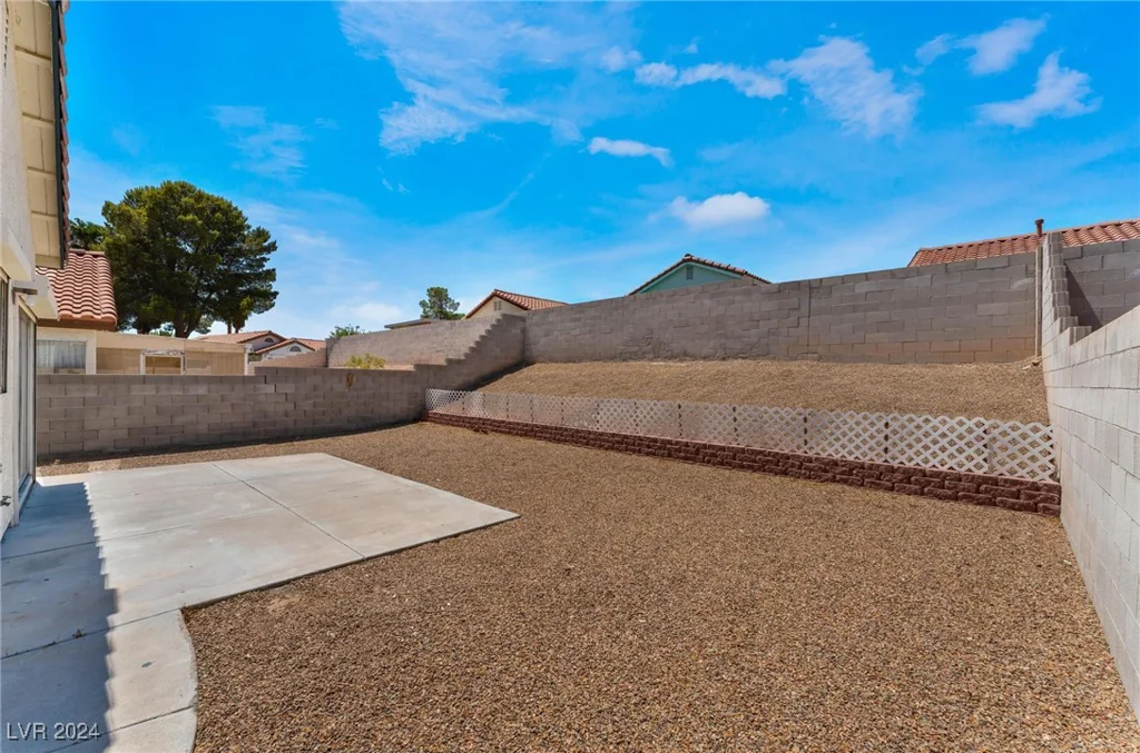 8341 Crofton, Las Vegas, NV 89123