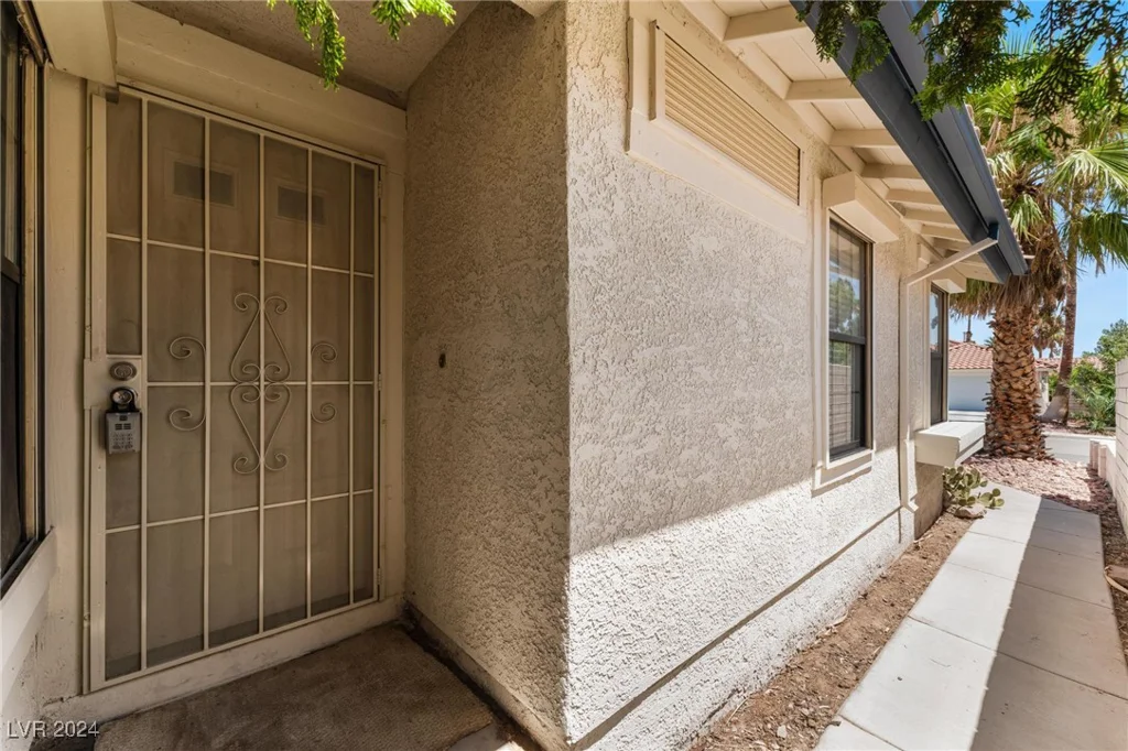 8341 Crofton, Las Vegas, NV 89123