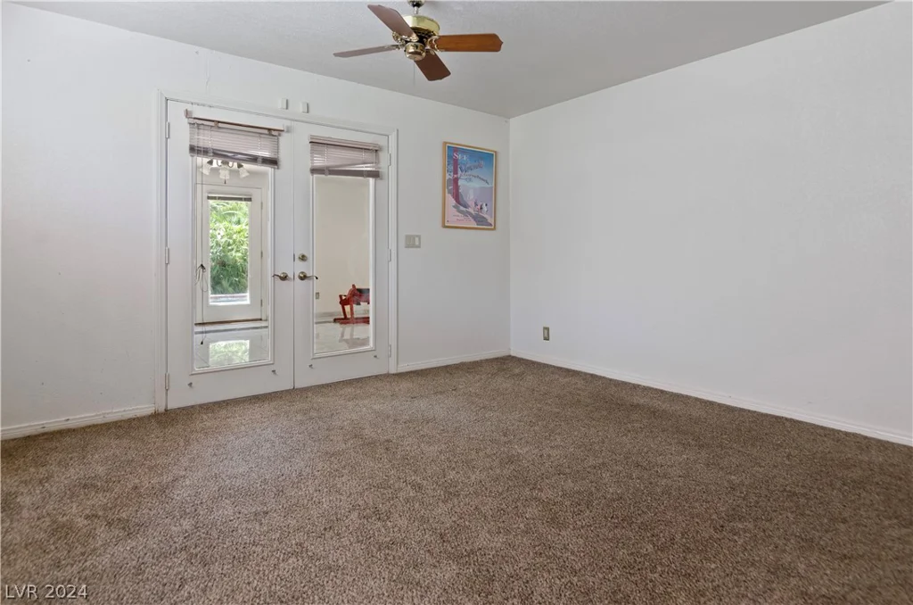 8245 Helena, Las Vegas, NV 89129