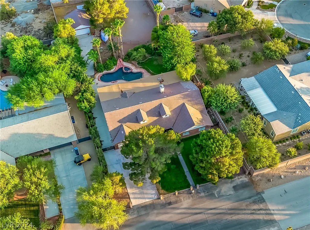 8245 Helena, Las Vegas, NV 89129