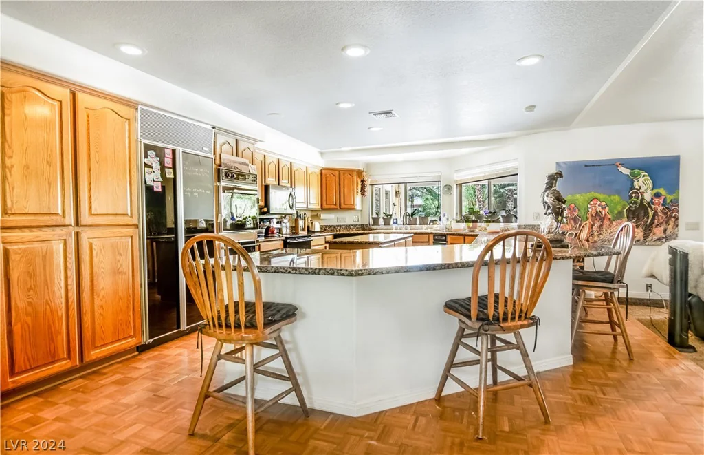 8245 Helena, Las Vegas, NV 89129