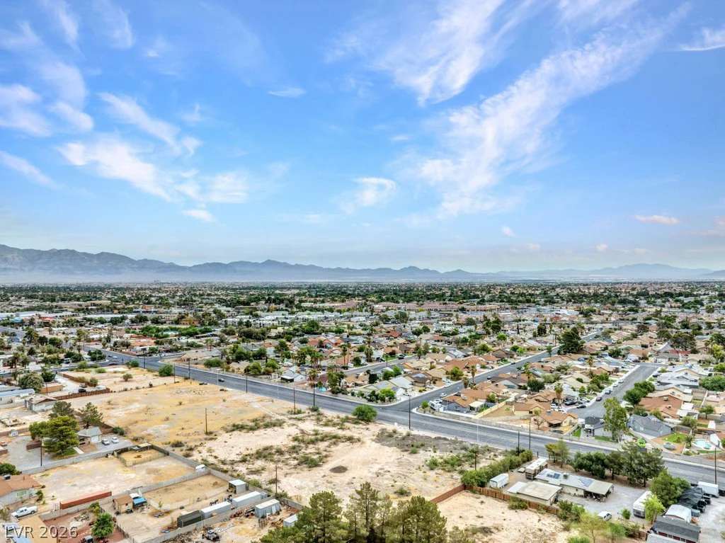 oojones Jone, Las Vegas, NV 89108