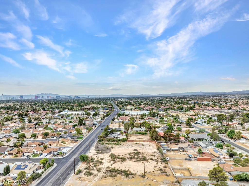 oojones Jone, Las Vegas, NV 89108