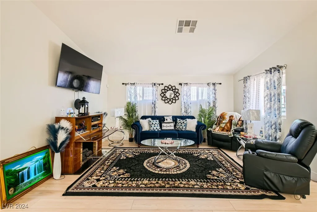 475 Merlayne, Henderson, NV 89011