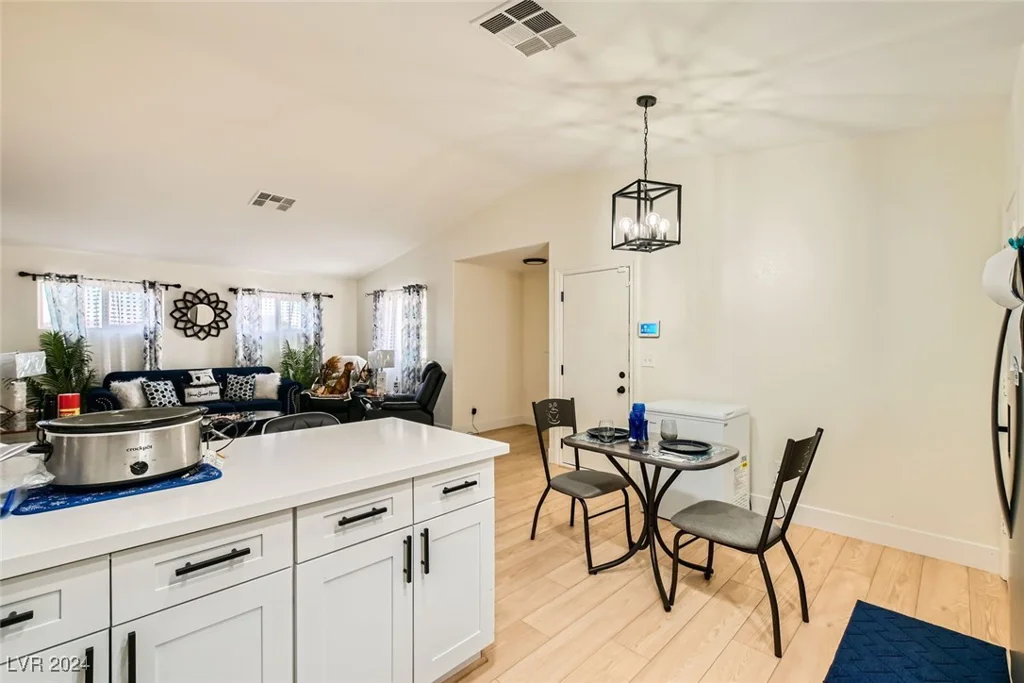 475 Merlayne, Henderson, NV 89011