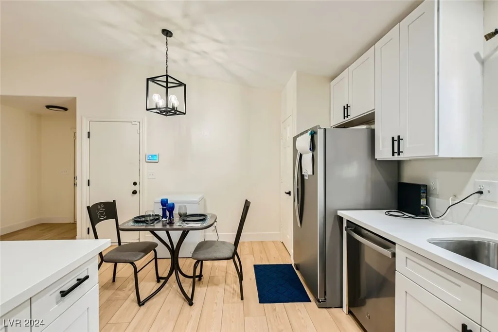 475 Merlayne, Henderson, NV 89011