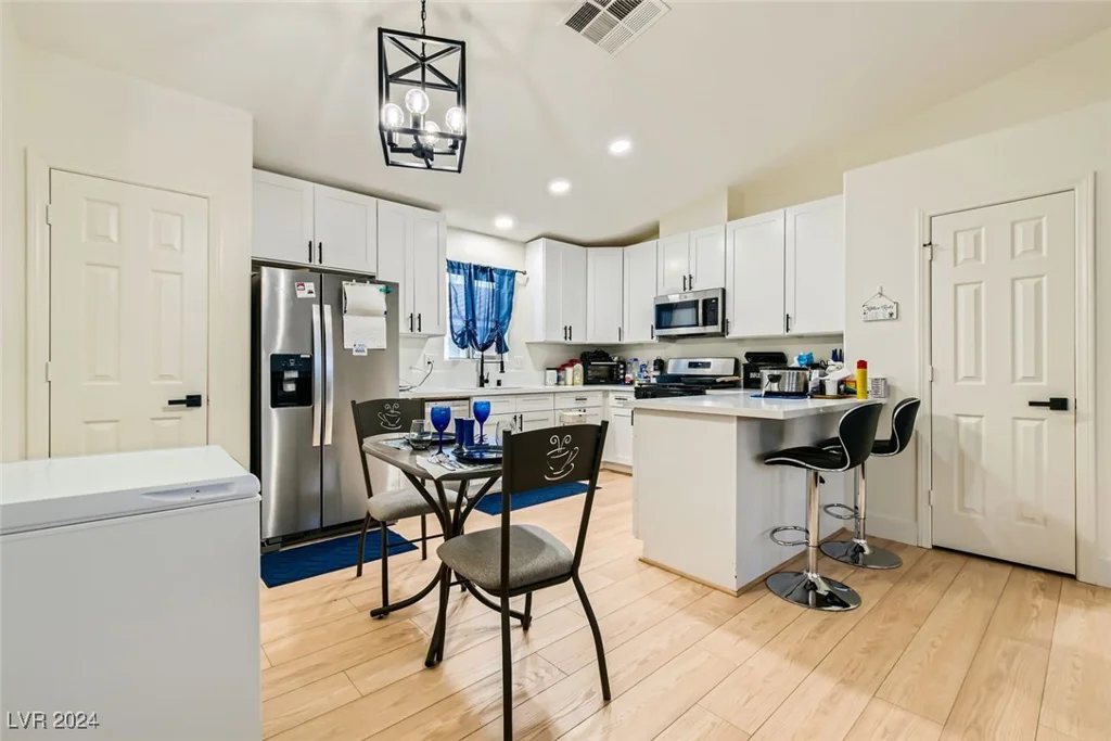 475 Merlayne, Henderson, NV 89011