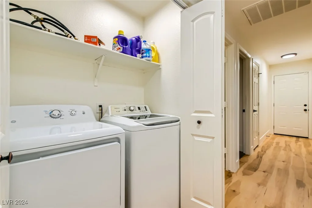 475 Merlayne, Henderson, NV 89011