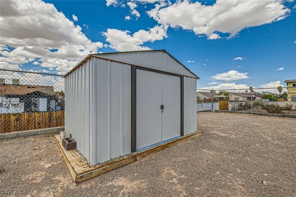475 Merlayne, Henderson, NV 89011