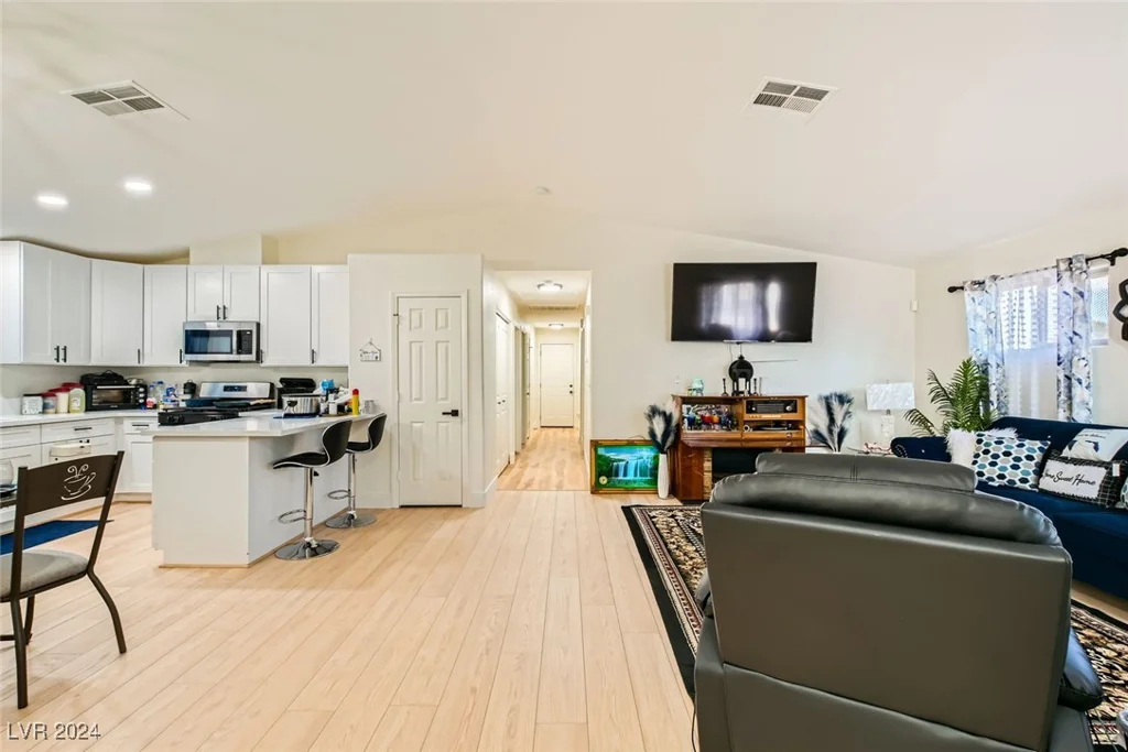 475 Merlayne, Henderson, NV 89011