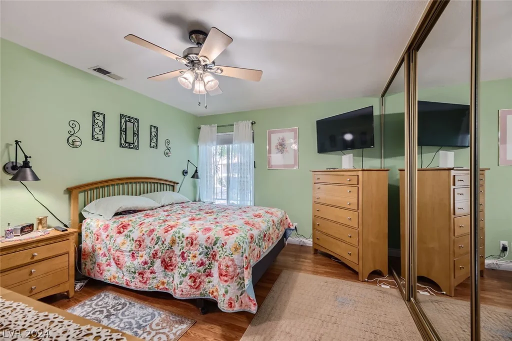 5102 Village, Las Vegas, NV 89142