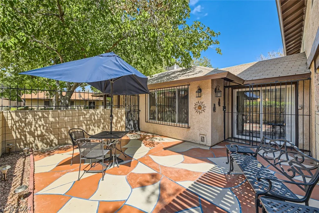 5102 Village, Las Vegas, NV 89142