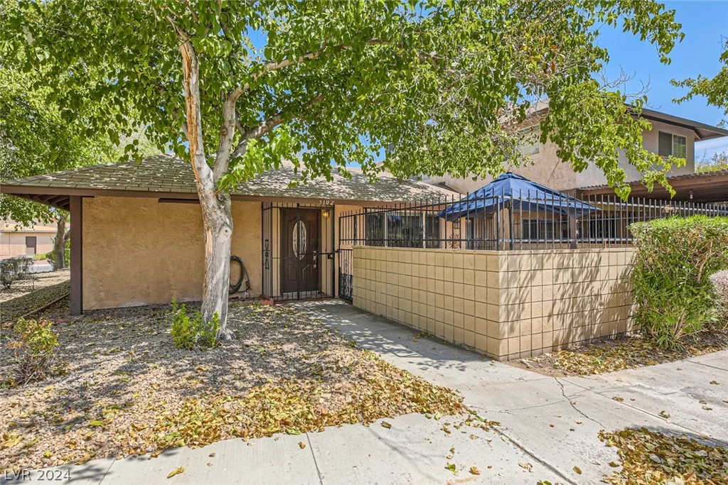 5102 Village, Las Vegas, NV 89142