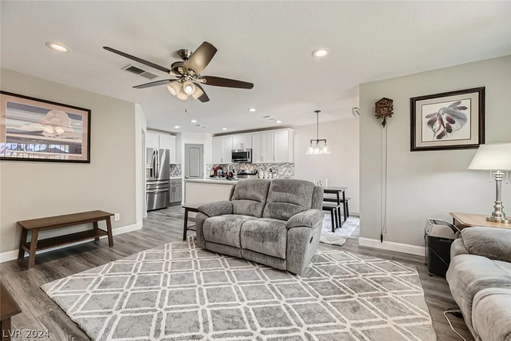 5102 Village, Las Vegas, NV 89142