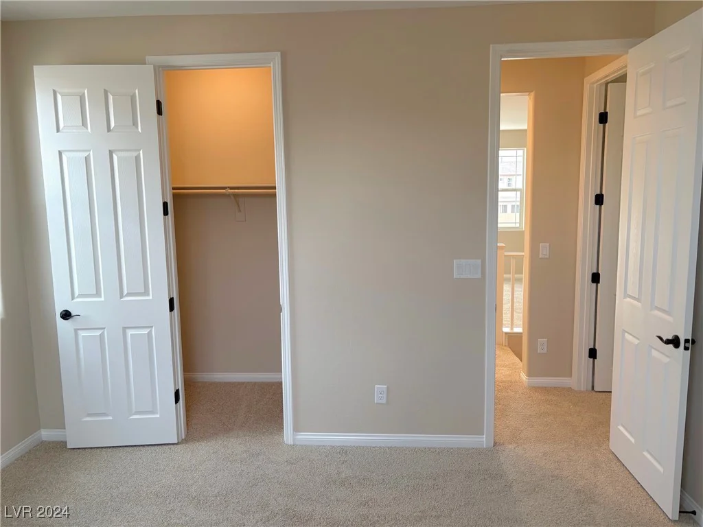 9880 Angel Valley, Las Vegas, NV 89178