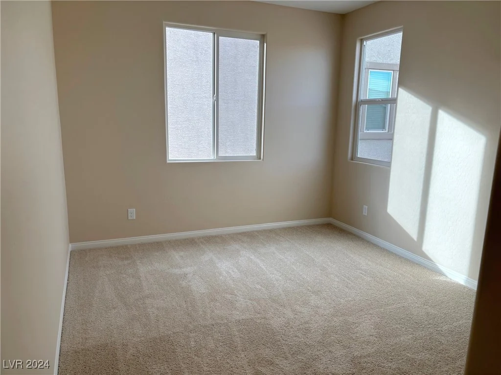 9880 Angel Valley, Las Vegas, NV 89178