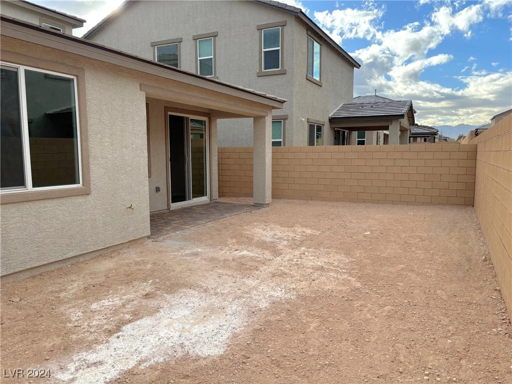 9880 Angel Valley, Las Vegas, NV 89178