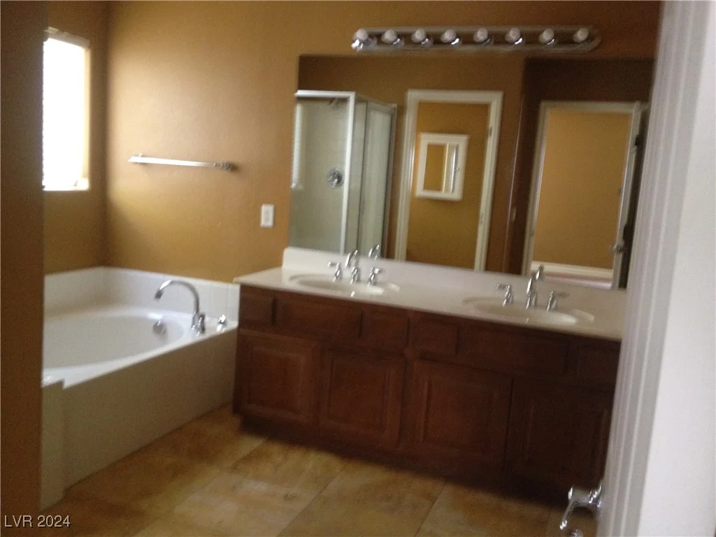 4793 Frankfurt, Las Vegas, NV 89147