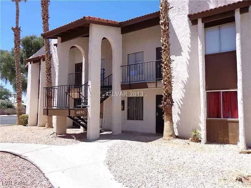 4664 Twain, Las Vegas, NV 89103