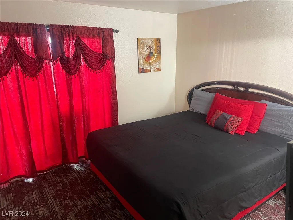 4664 Twain, Las Vegas, NV 89103