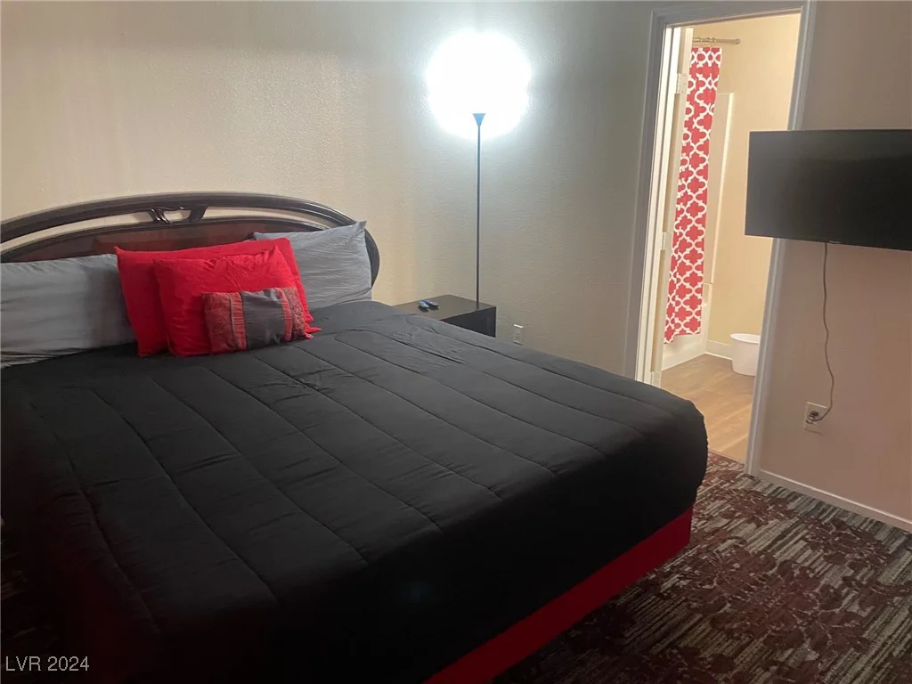 4664 Twain, Las Vegas, NV 89103