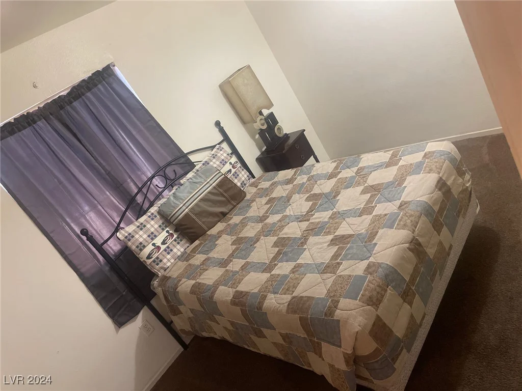 4664 Twain, Las Vegas, NV 89103
