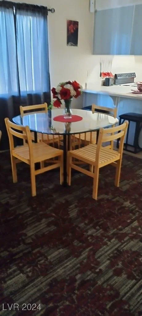 4664 Twain, Las Vegas, NV 89103