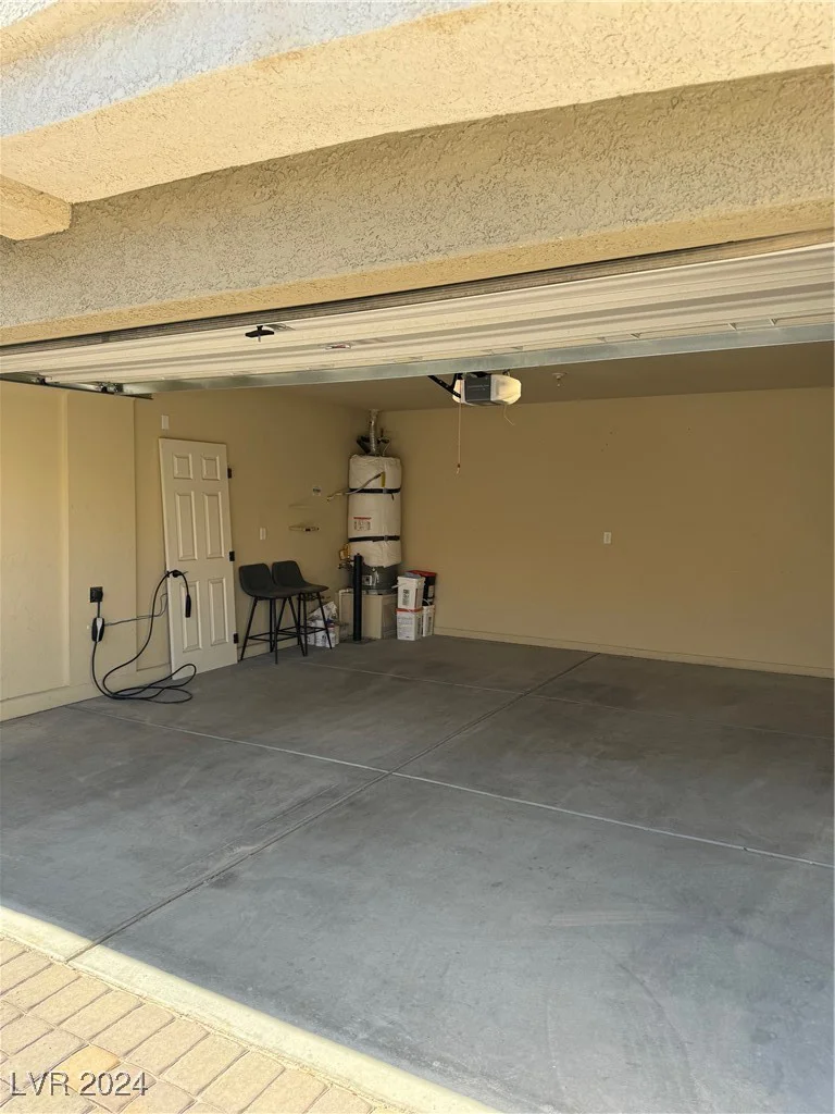 6026 Montana Peak, Las Vegas, NV 89139