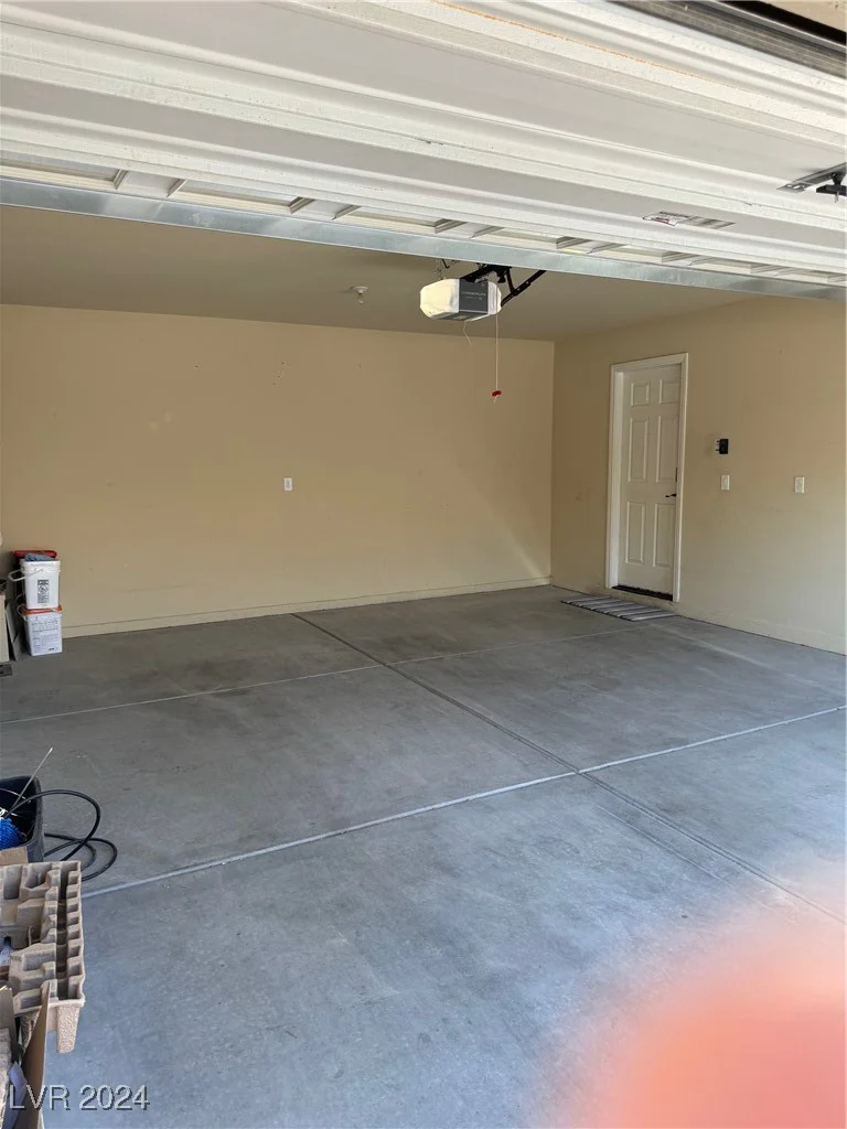 6026 Montana Peak, Las Vegas, NV 89139