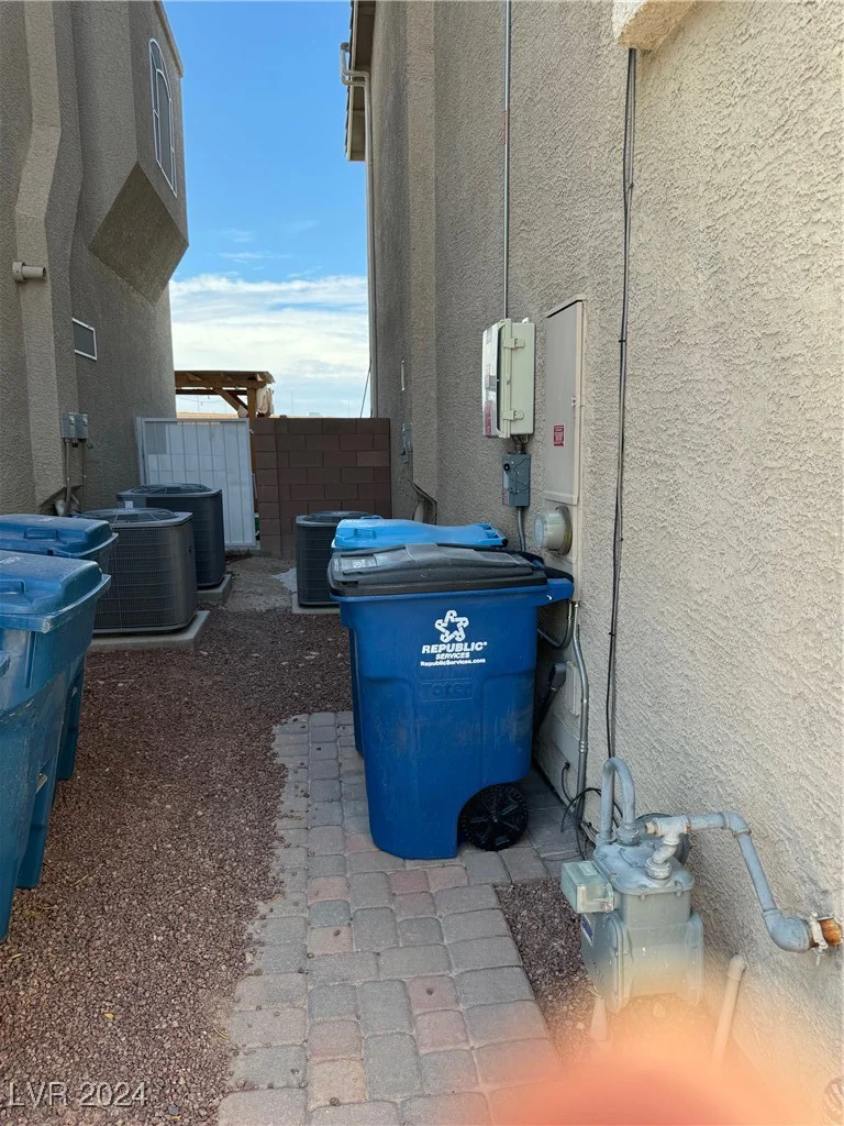 6026 Montana Peak, Las Vegas, NV 89139