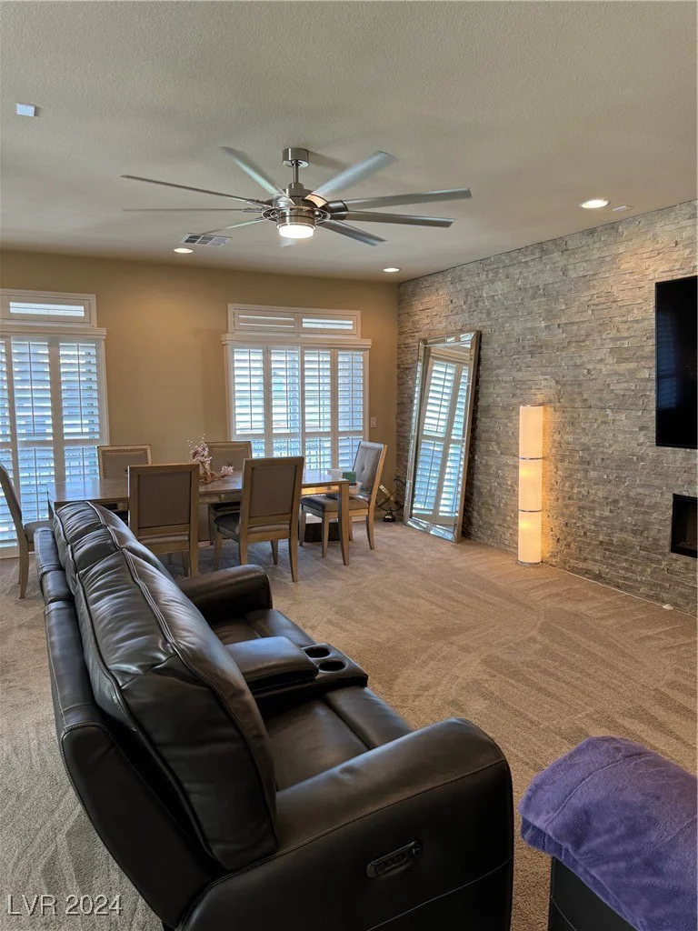 6026 Montana Peak, Las Vegas, NV 89139