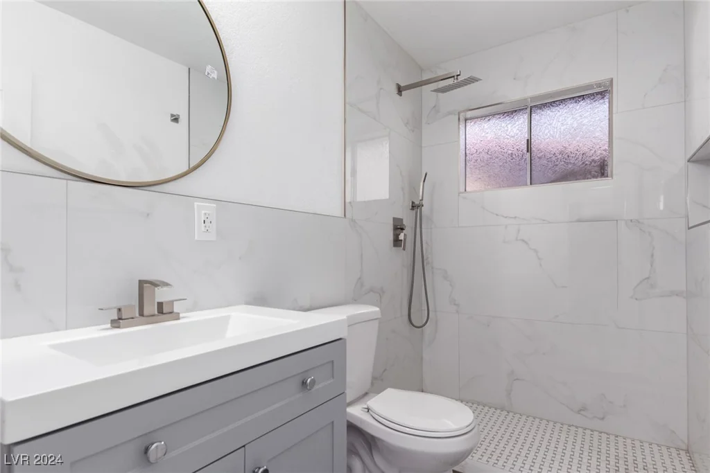 2100 Las Flores, Las Vegas, NV 89102
