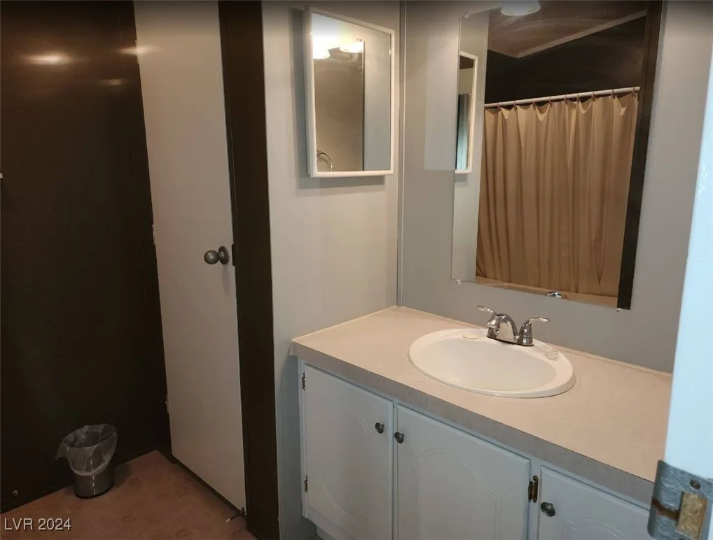 41 Zapata, Pahrump, NV 89048