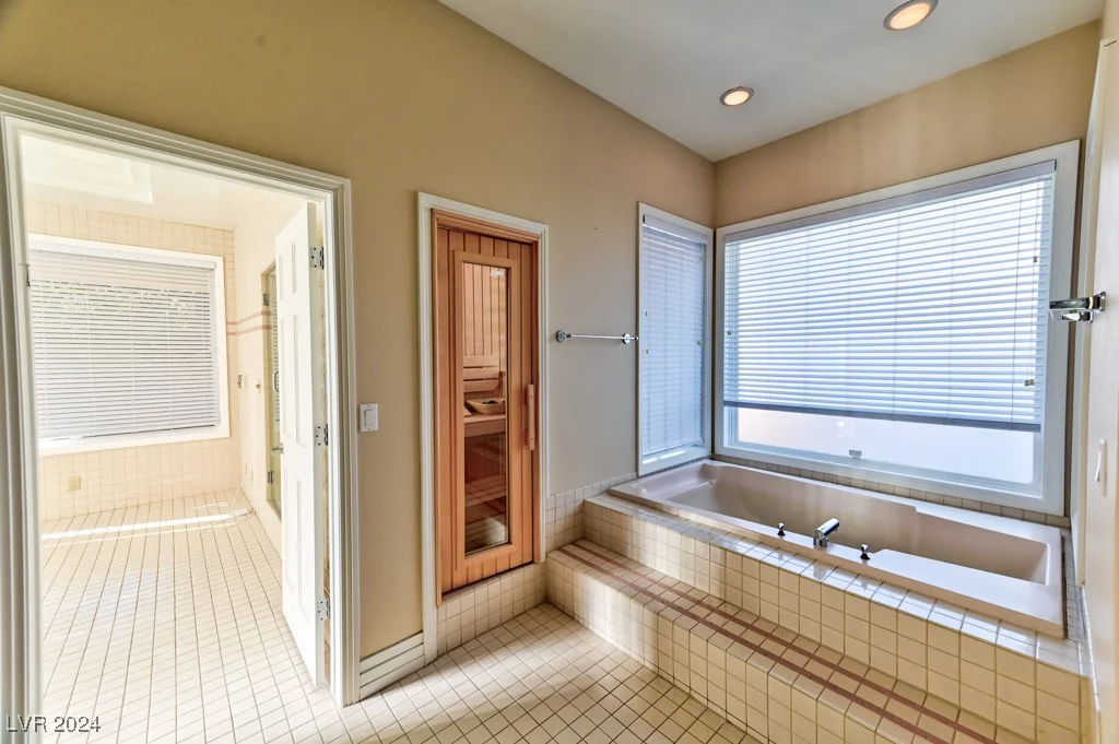 204 Starlite, Las Vegas, NV 89107
