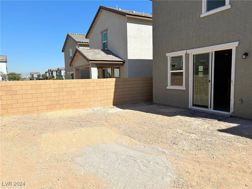 10219 Moonlit Meadow, Las Vegas, NV 89141