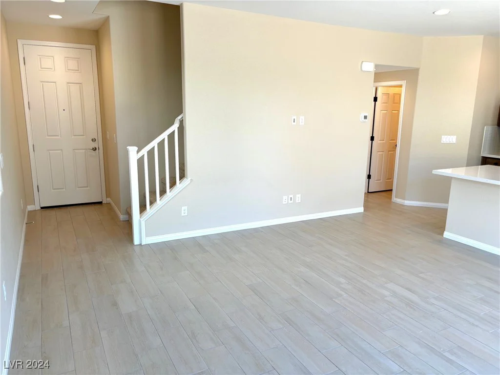 10219 Moonlit Meadow, Las Vegas, NV 89141