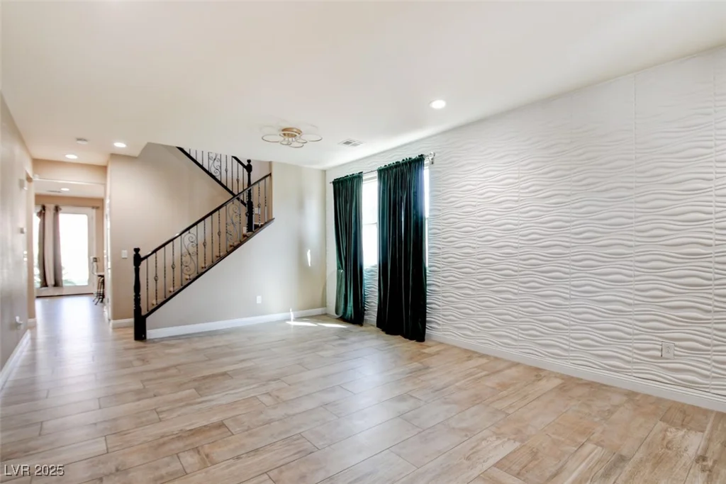 5301 Fairbranch, Las Vegas, NV 89135