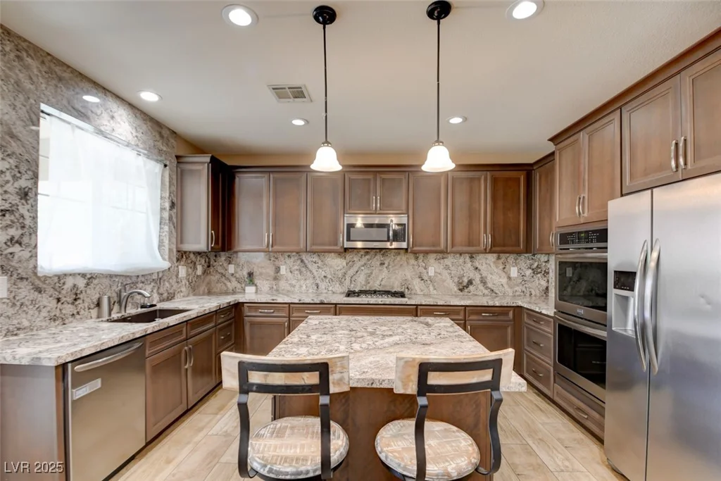 5301 Fairbranch, Las Vegas, NV 89135