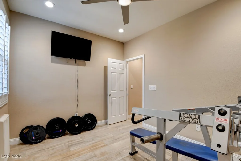 5301 Fairbranch, Las Vegas, NV 89135