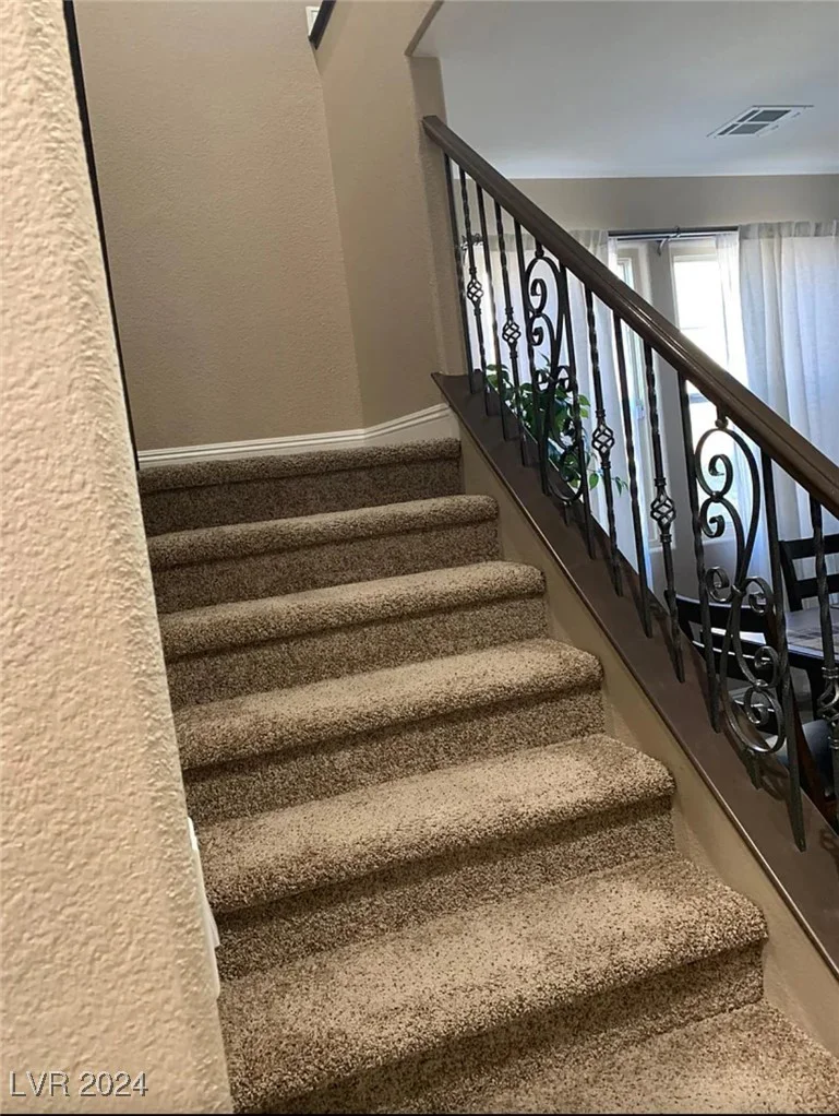 5301 Fairbranch, Las Vegas, NV 89135