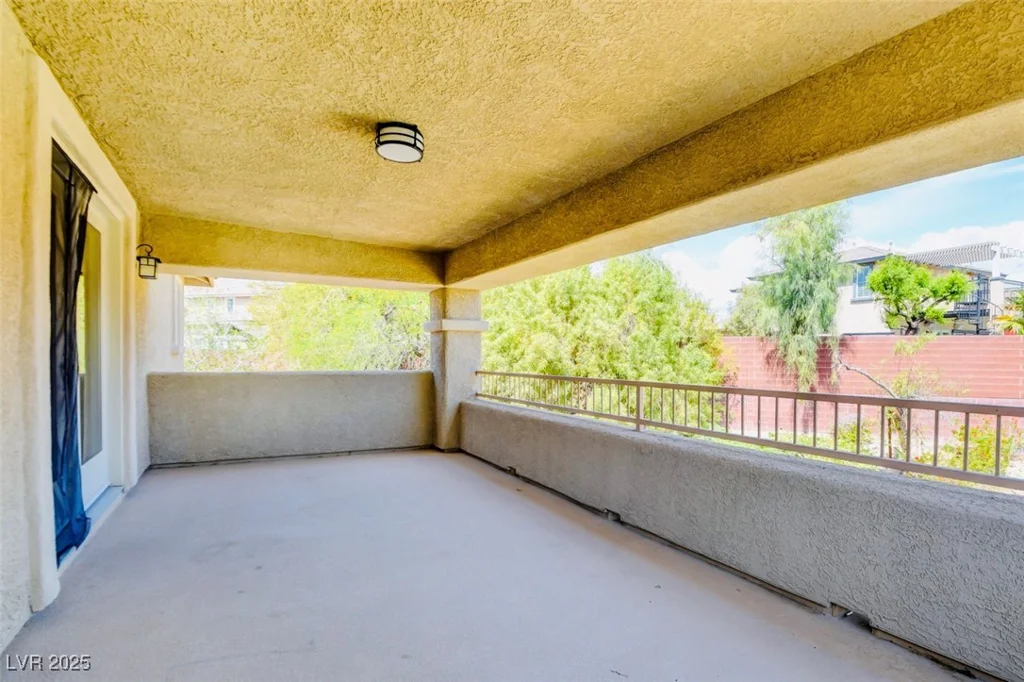 5301 Fairbranch, Las Vegas, NV 89135