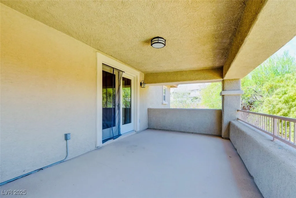 5301 Fairbranch, Las Vegas, NV 89135