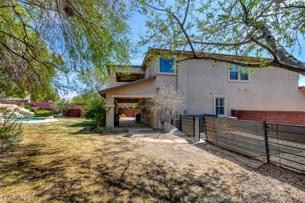 5301 Fairbranch, Las Vegas, NV 89135