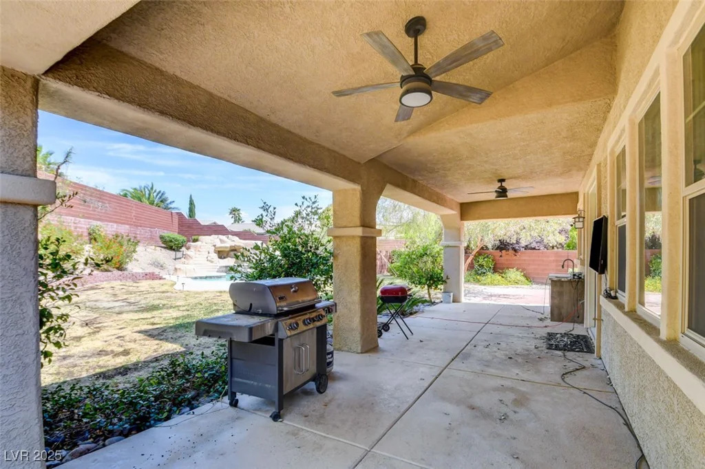 5301 Fairbranch, Las Vegas, NV 89135